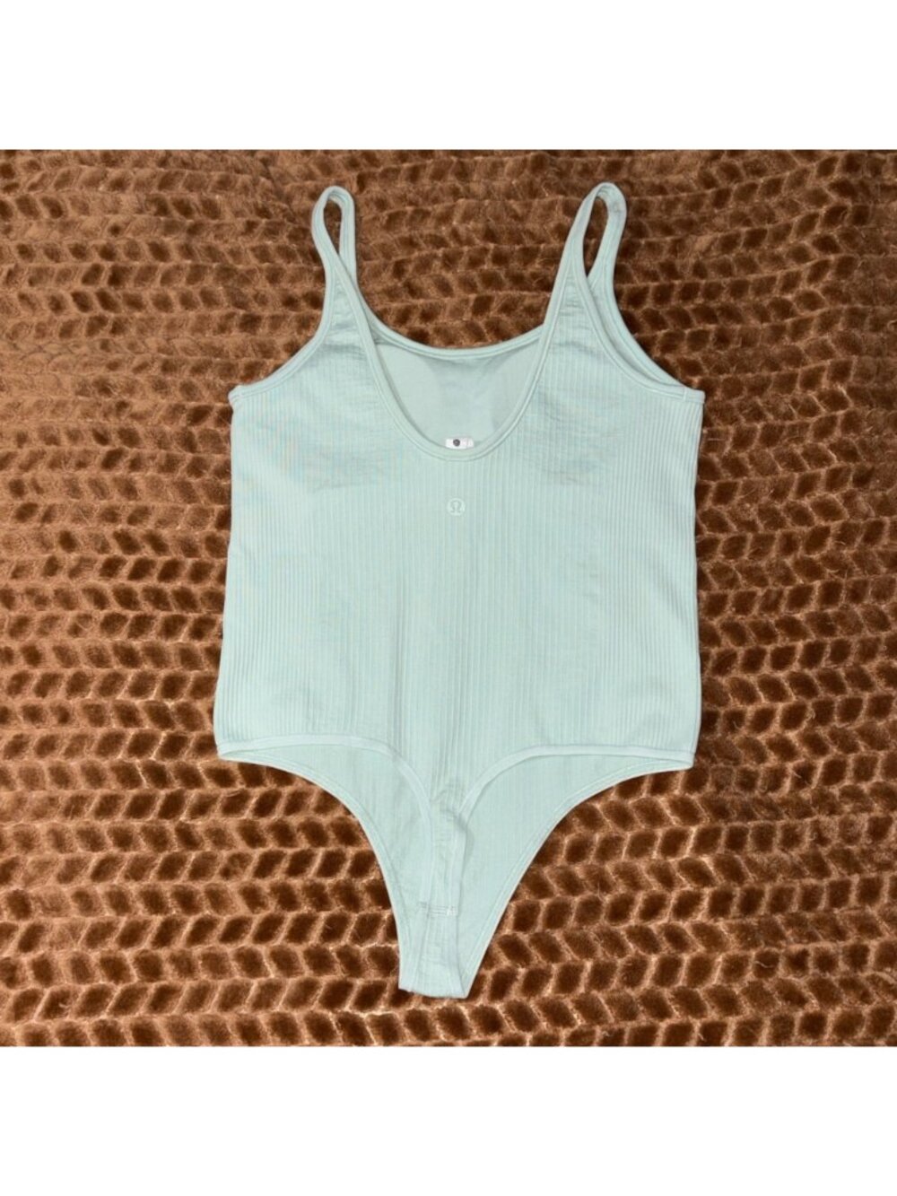 NWOT New Lululemon Ebb To Street Yoga Bodysuit Light Support Delicate Mint 6 B/C - Picture 4 of 8